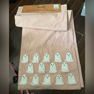 INDIGO HOME Spooky 100% Cotton Hand Embroidered Table Runner 16" x 90"